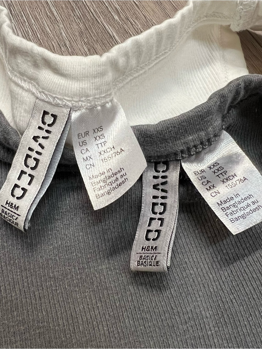 Divided Crop Tank Top Ribbed Scoop Neck XXS Bundle Of 2 Gray & White Women Teen - Picture 4 of 4